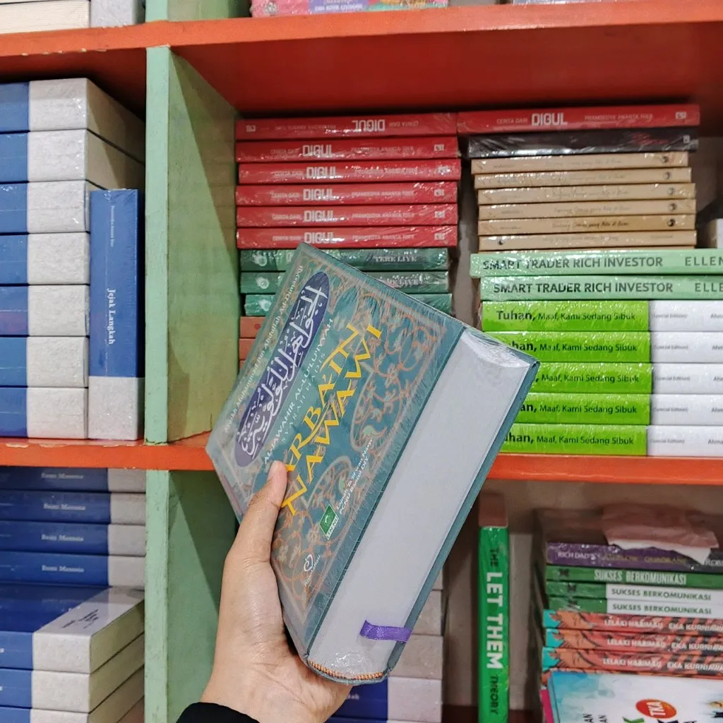 Al Jawahir Al Luluiyyah Syarah Hadis Arbain Nawawi Hardcover 2020