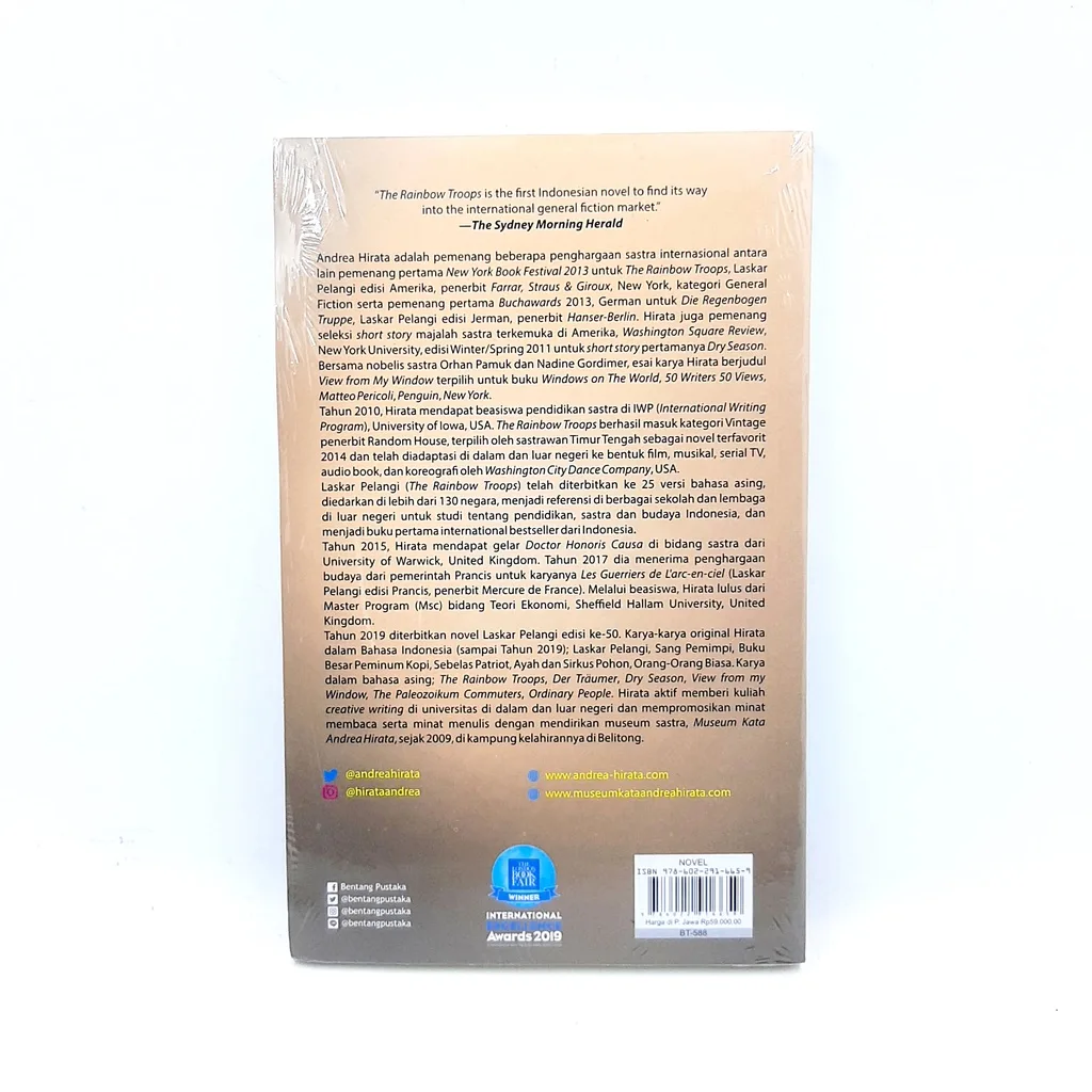 Mozaik Mozaik Terindah - Andrea Hirata