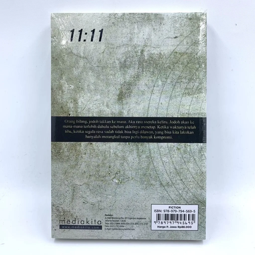 11 : 11 Albuk 2 - Fiersa Besari