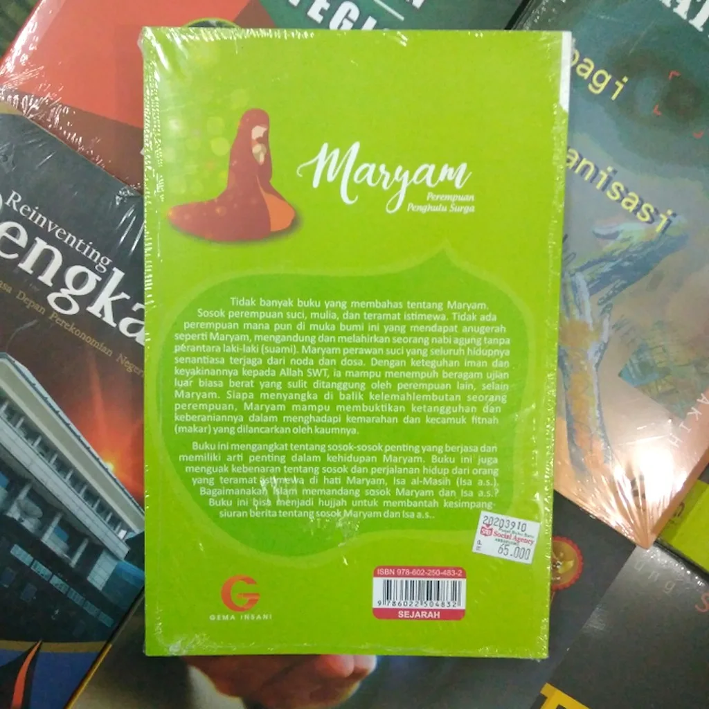 Maryam Perempuan Penghulu Surga - Dian Yasmina Fajri