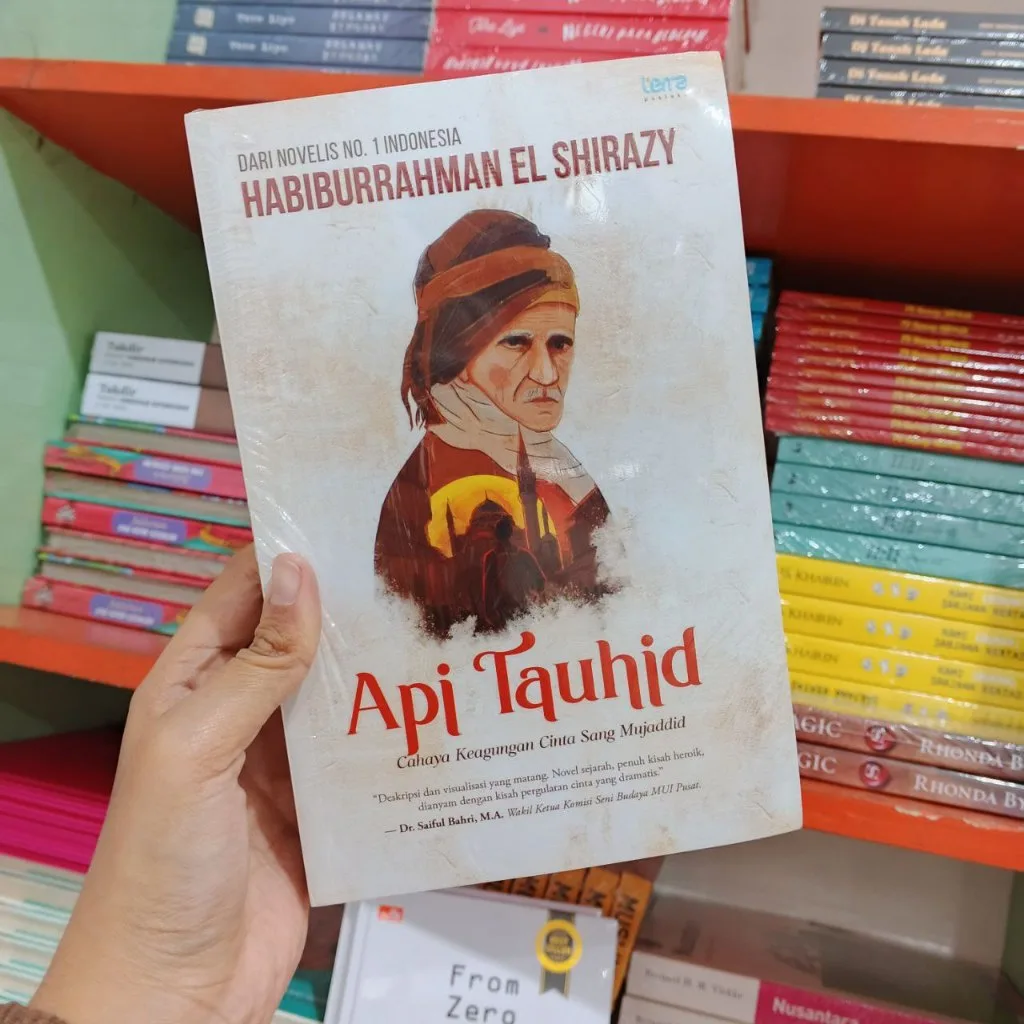 Api Tauhid - Habiburrahman El Shirazy